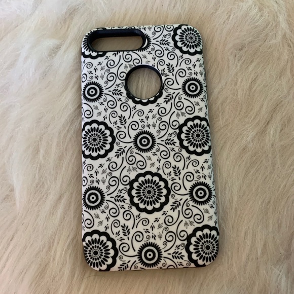 IPhone 8 Plus Floral Black & White Phone Case